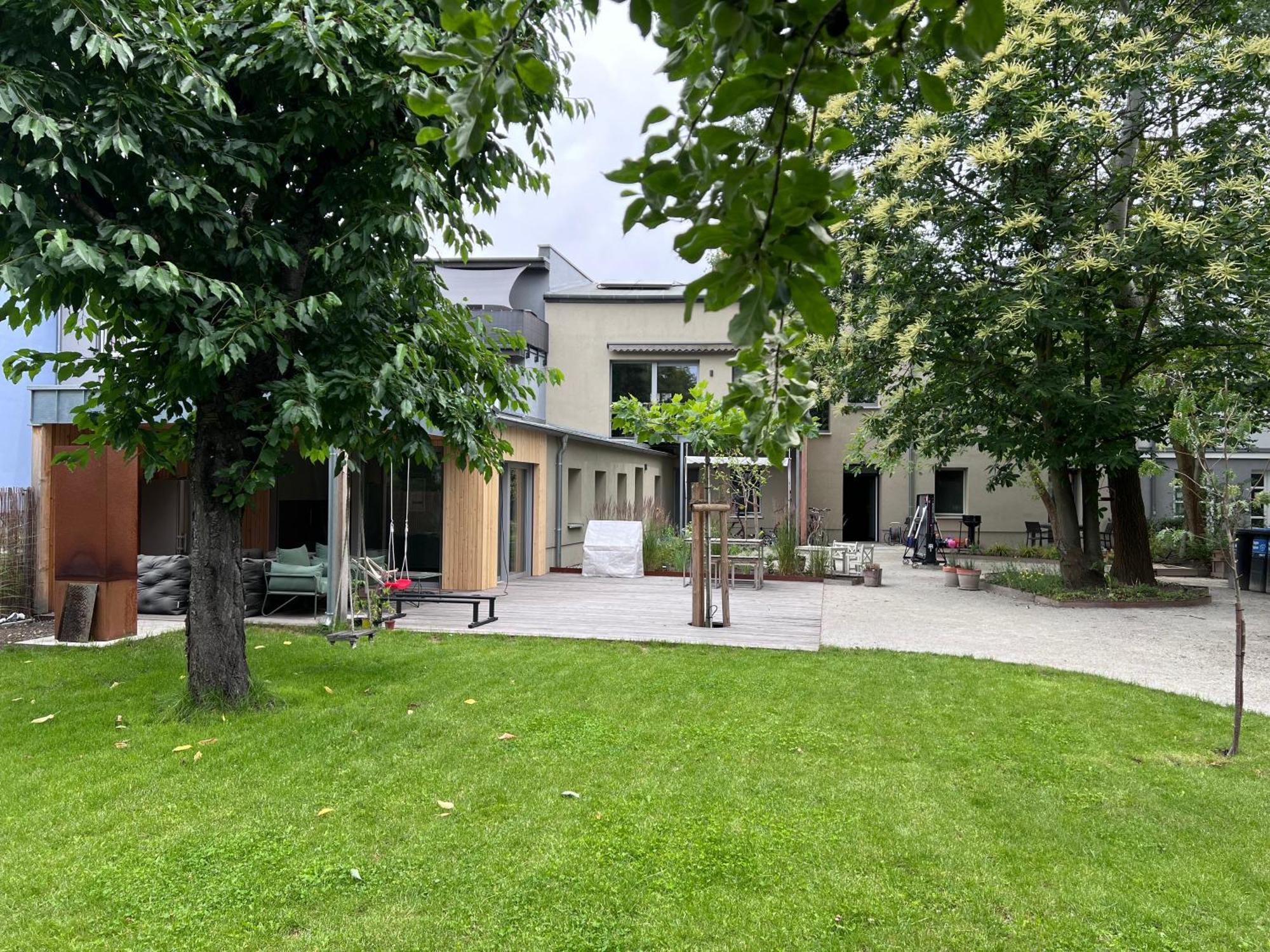Rouge&friends # Zentrumsnah, Bahnhof, Krankenhaus, Sportzentrum, Familienfreundlich, Terrasse, Garten