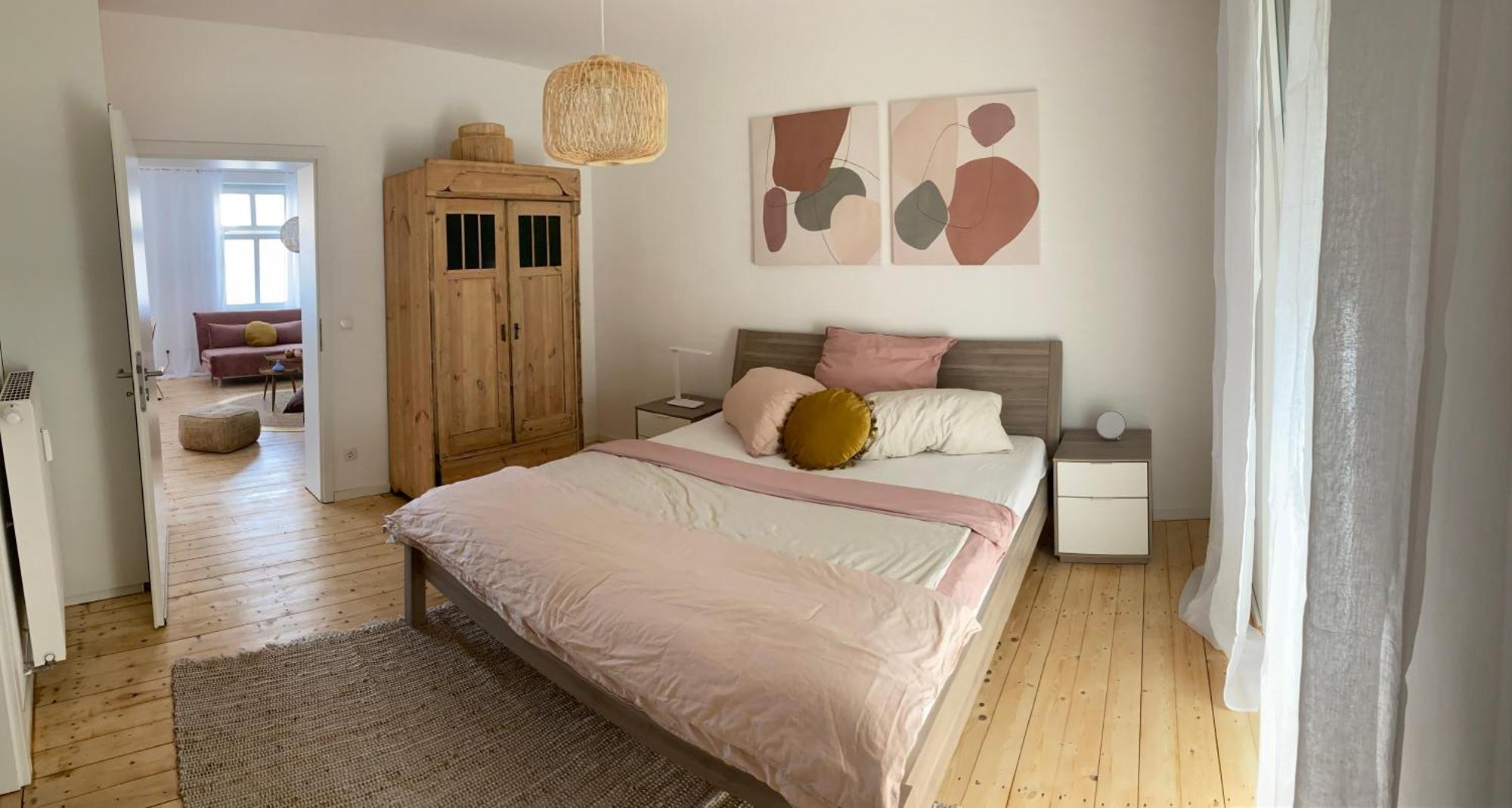 Apartamento Rouge&friends # Zentrumsnah, Bahnhof, Krankenhaus, Sportzentrum, Familienfreundlich, Terrasse, Garten *
